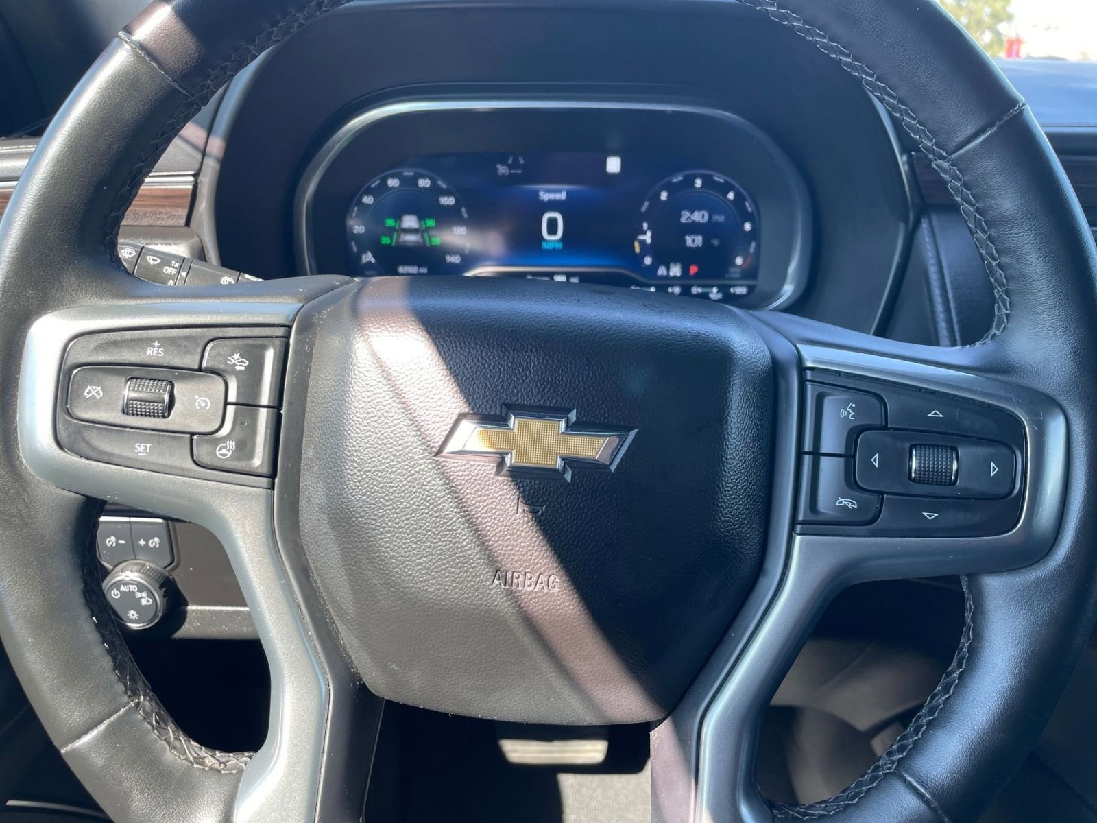 Thumbnail: 2023 Chevrolet Tahoe - 30