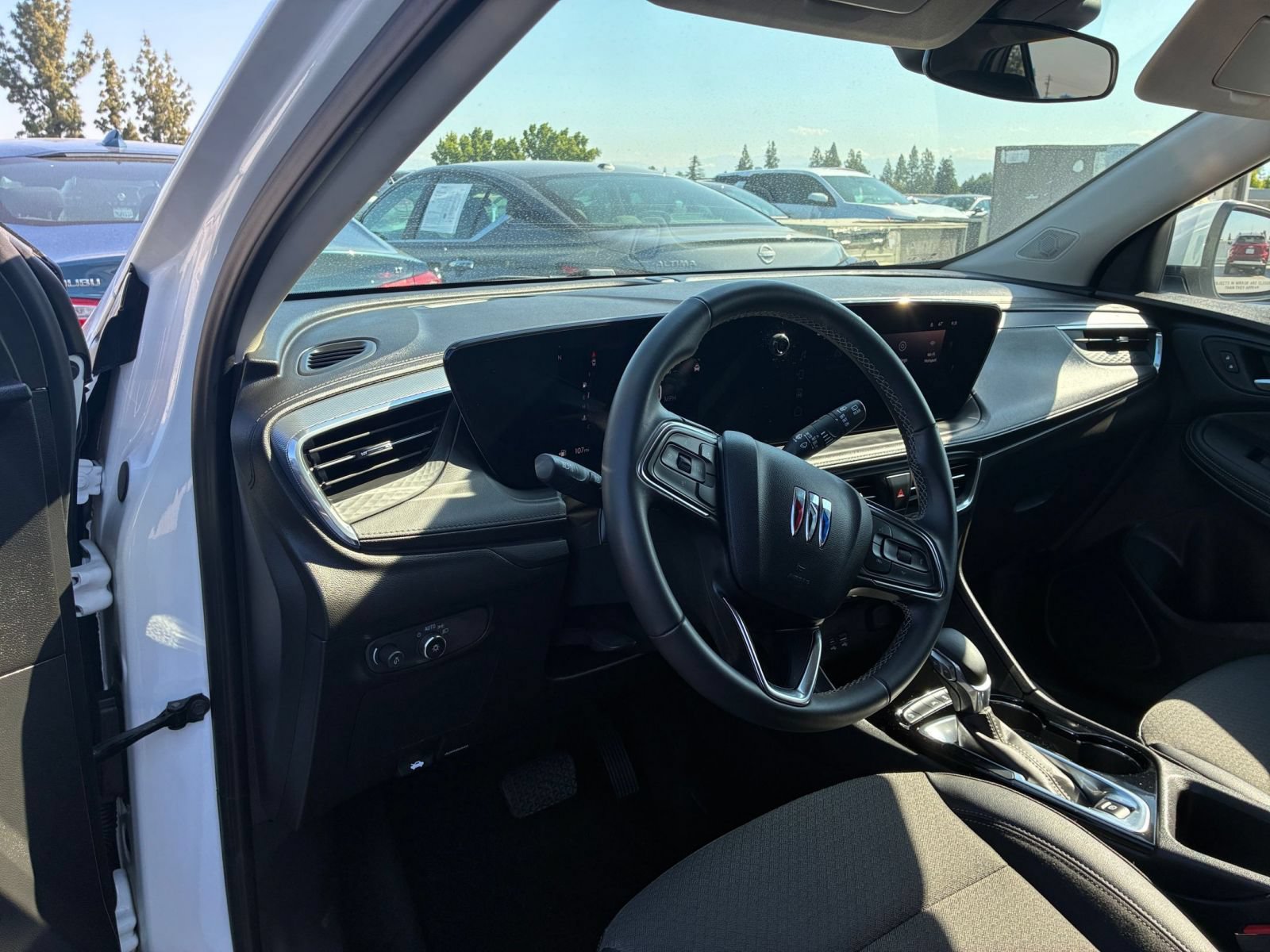 Thumbnail: 2025 Buick Encore GX - 33