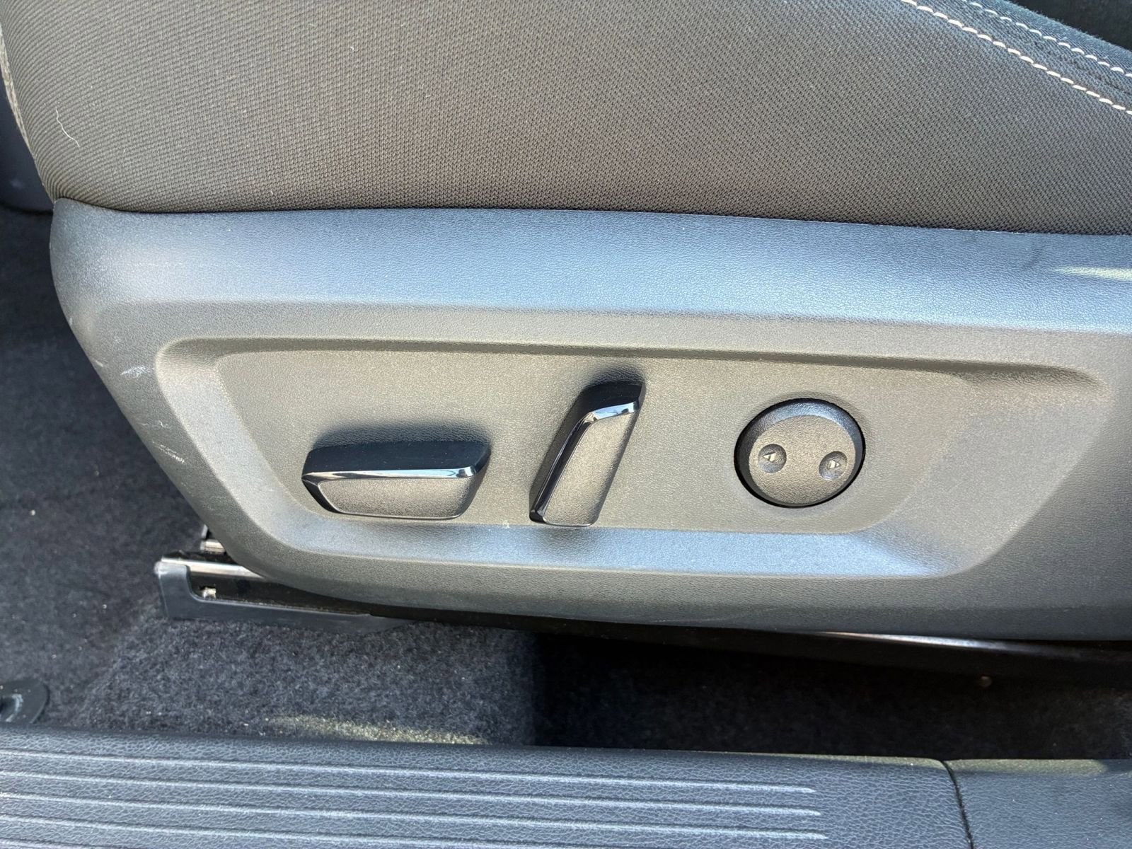 Thumbnail: 2025 Nissan Rogue - 22