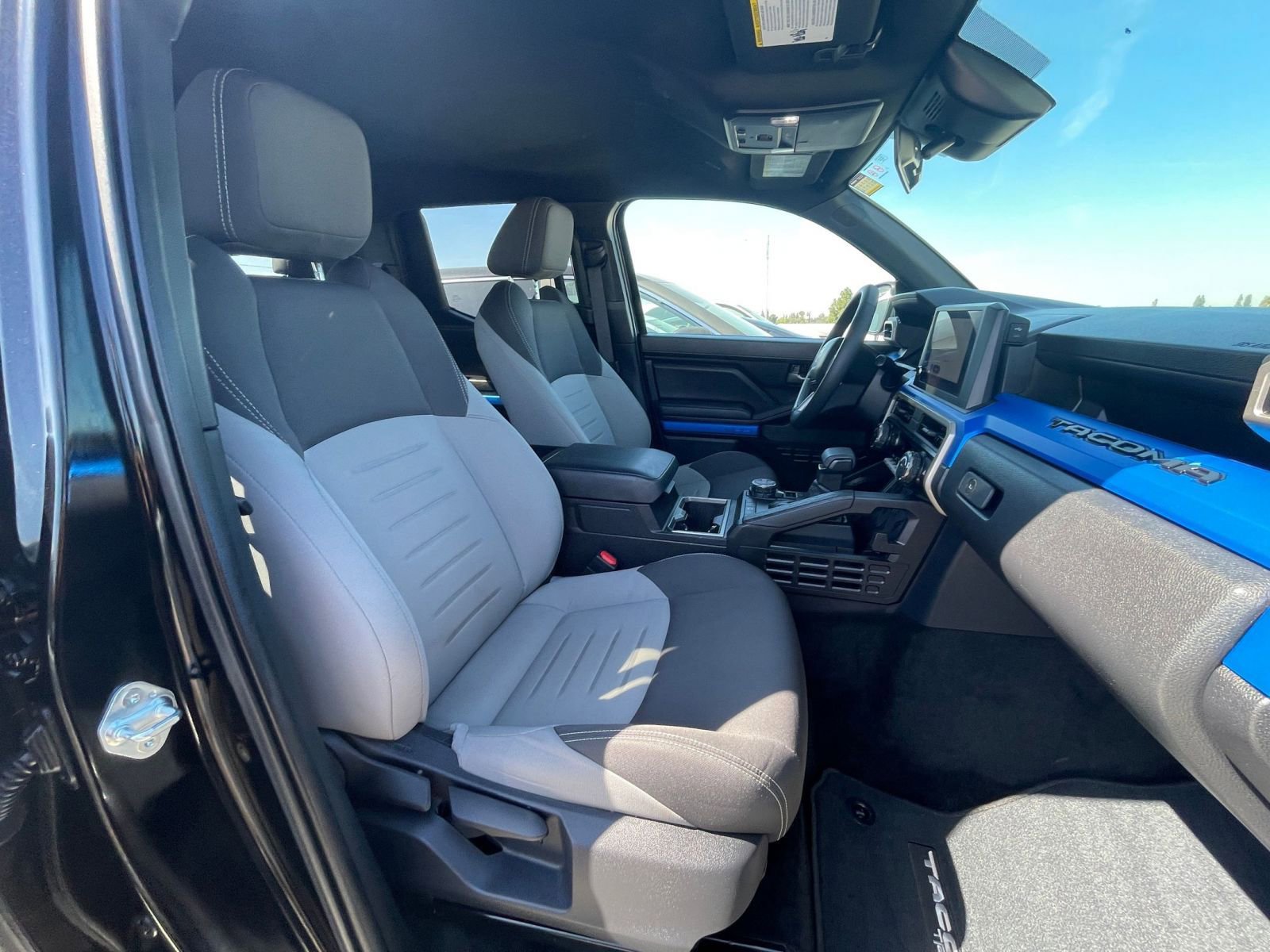 Thumbnail: 2025 Toyota Tacoma - 34