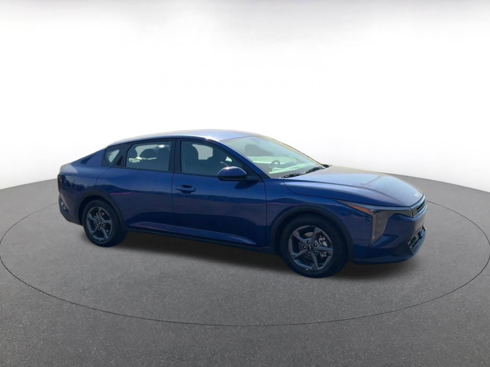 Thumbnail: 2025 Kia K4 - 2