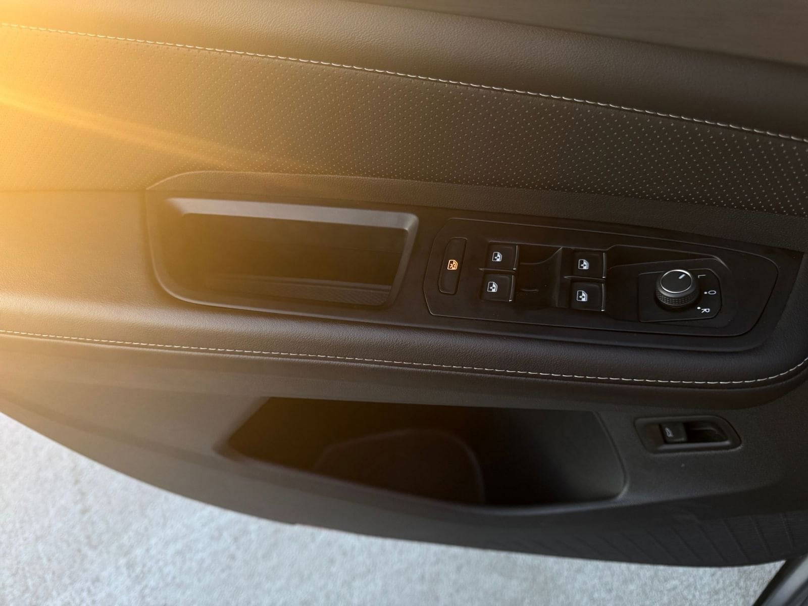 Thumbnail: 2025 Volkswagen Atlas - 20