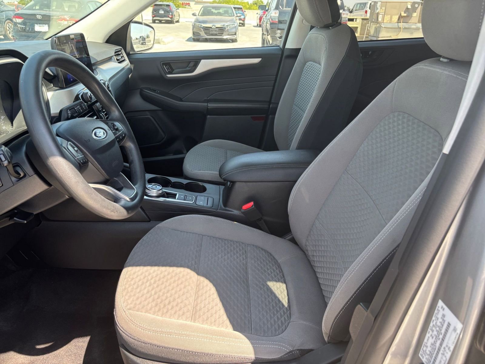 Thumbnail: 2022 Ford Escape - 24