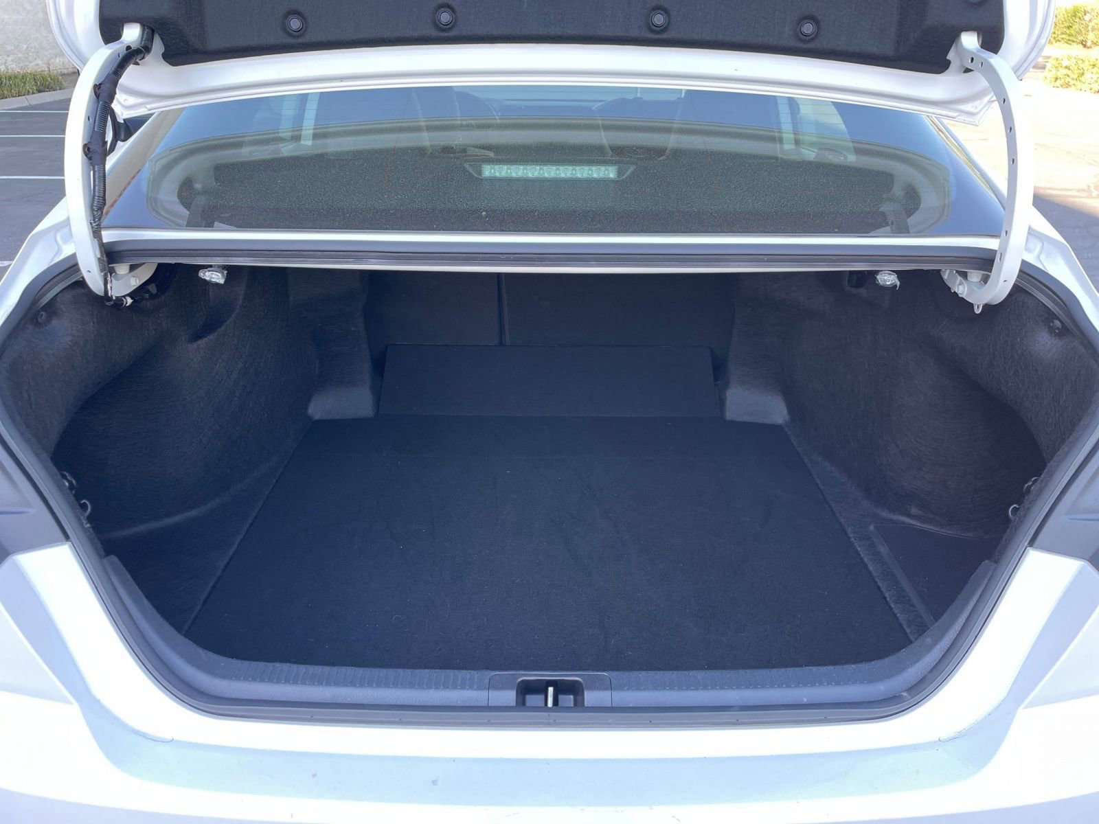 Thumbnail: 2025 Toyota Camry - 31