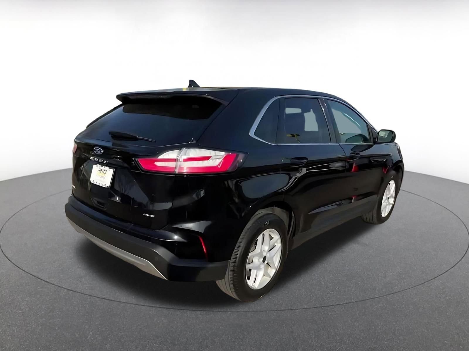 Thumbnail: 2024 Ford Edge - 12