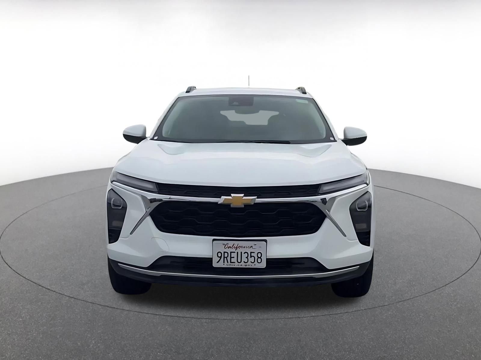 Thumbnail: 2025 Chevrolet Trax - 4