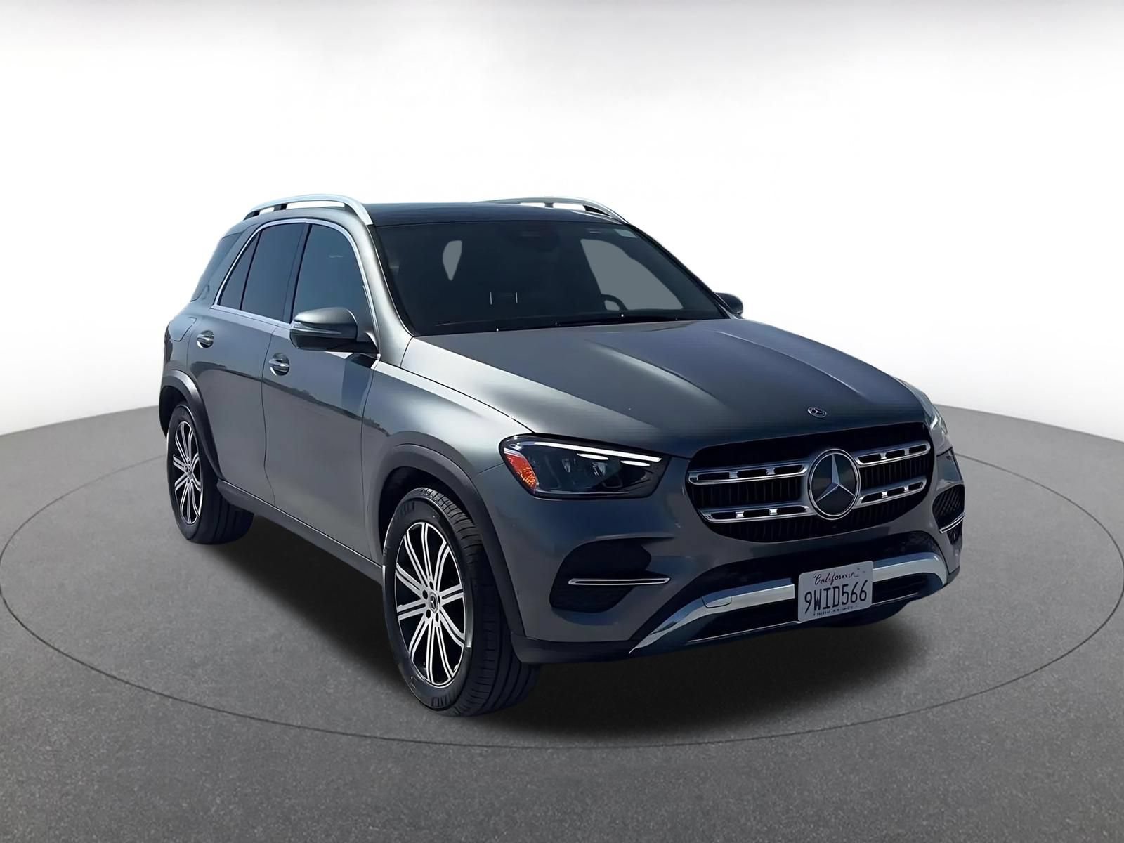 Thumbnail: 2026 Mercedes-Benz GLE - 3