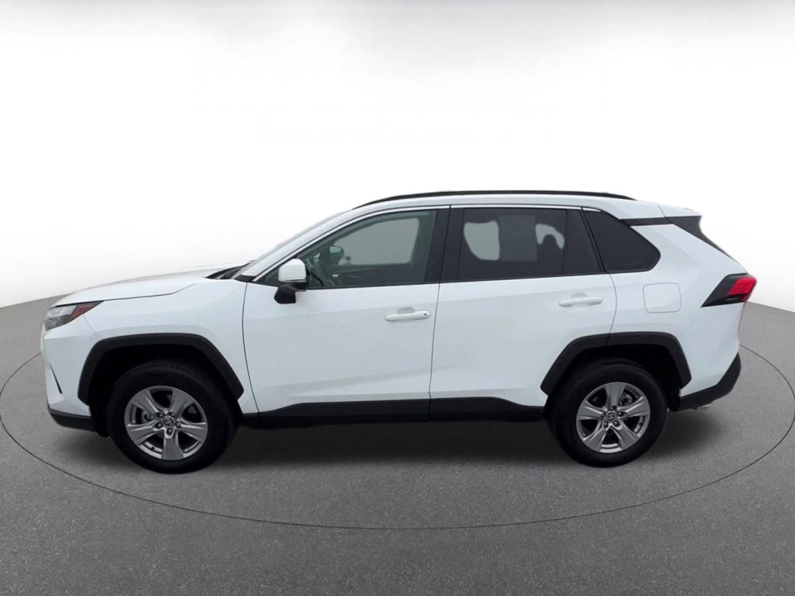 Thumbnail: 2025 Toyota RAV4 - 8