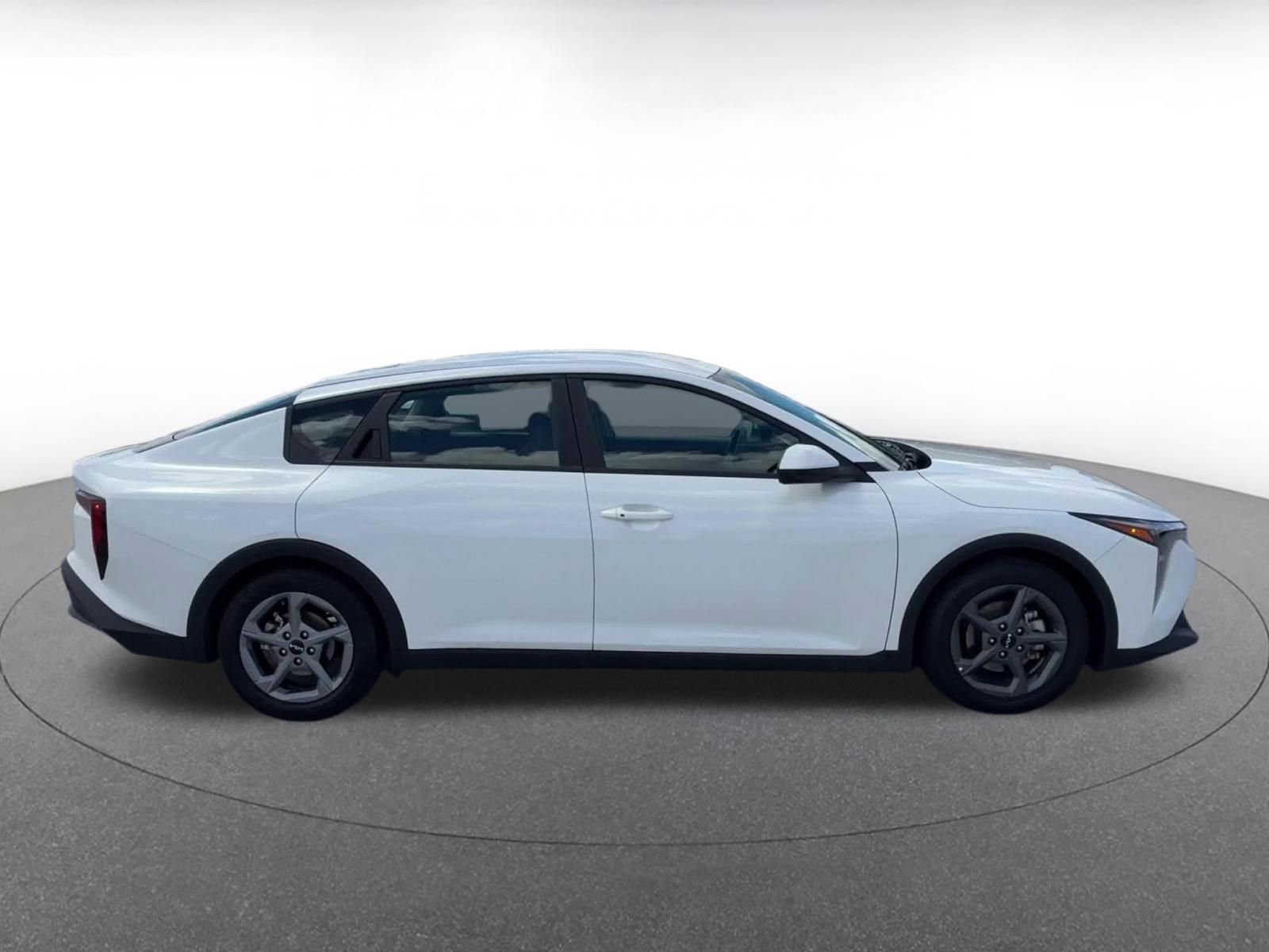 Thumbnail: 2025 Kia K4 - 16