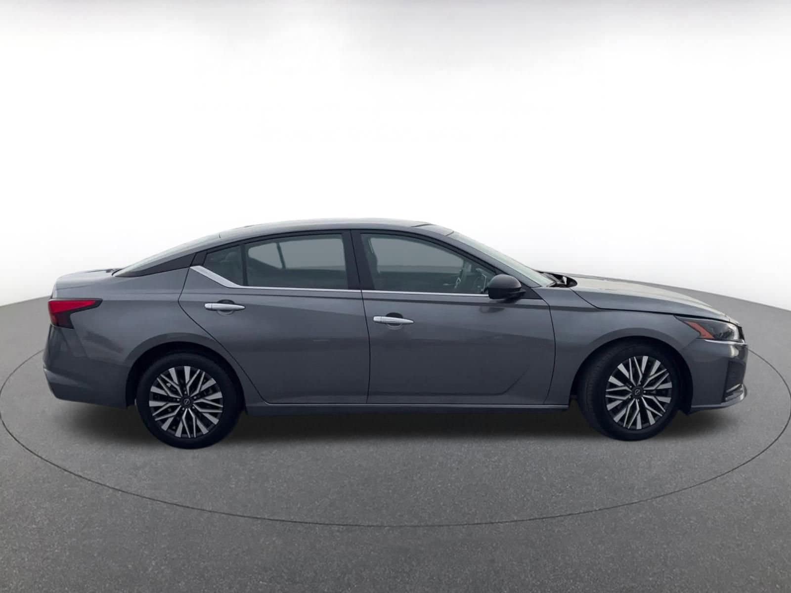 Thumbnail: 2024 Nissan Altima - 16