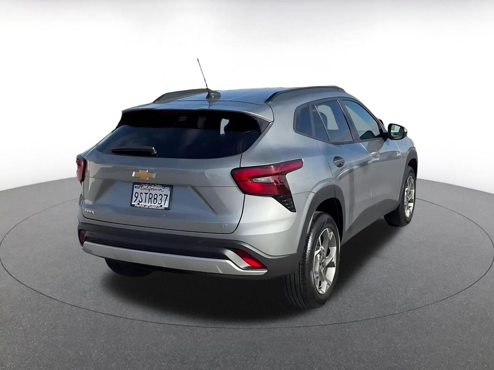 Thumbnail: 2025 Chevrolet Trax - 14