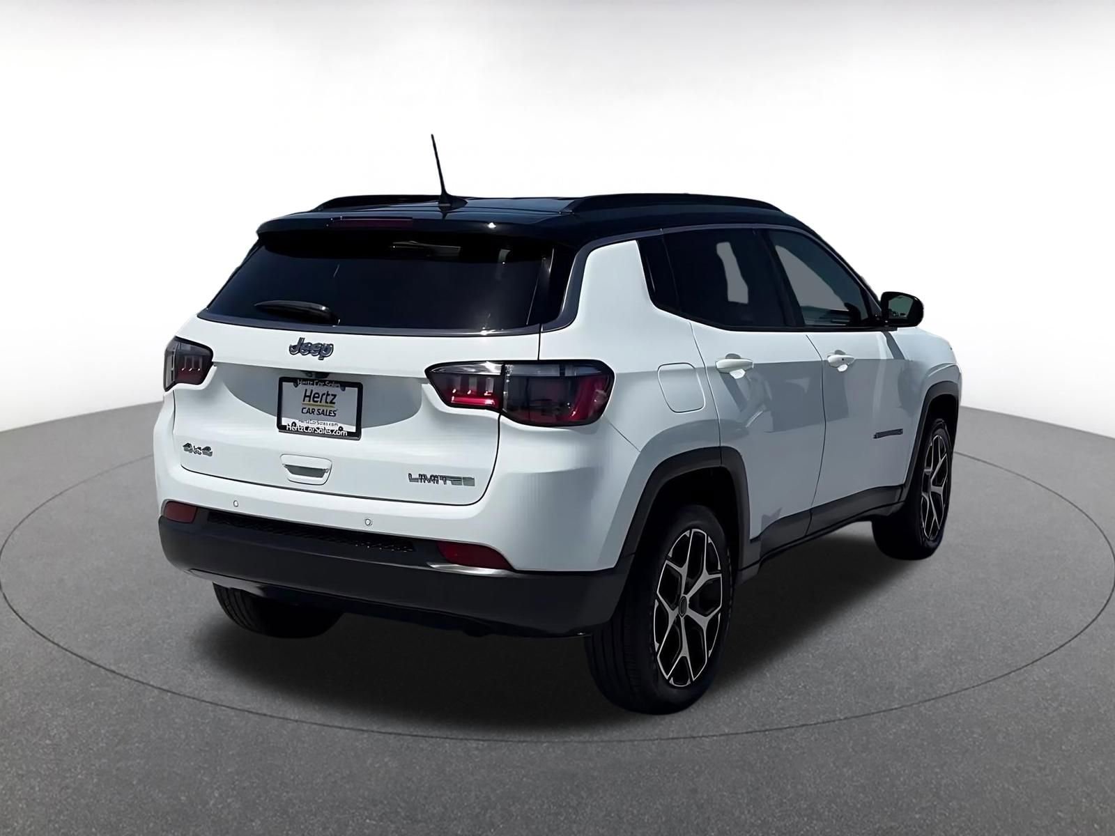 Thumbnail: 2025 Jeep Compass - 15