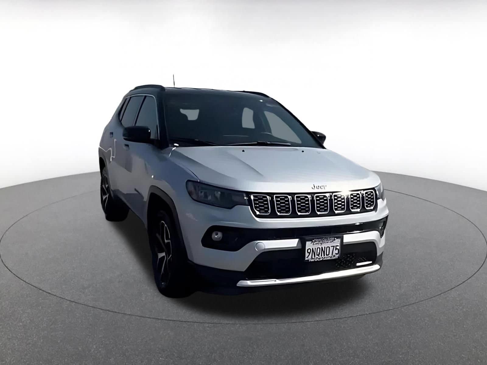 Thumbnail: 2025 Jeep Compass - 3