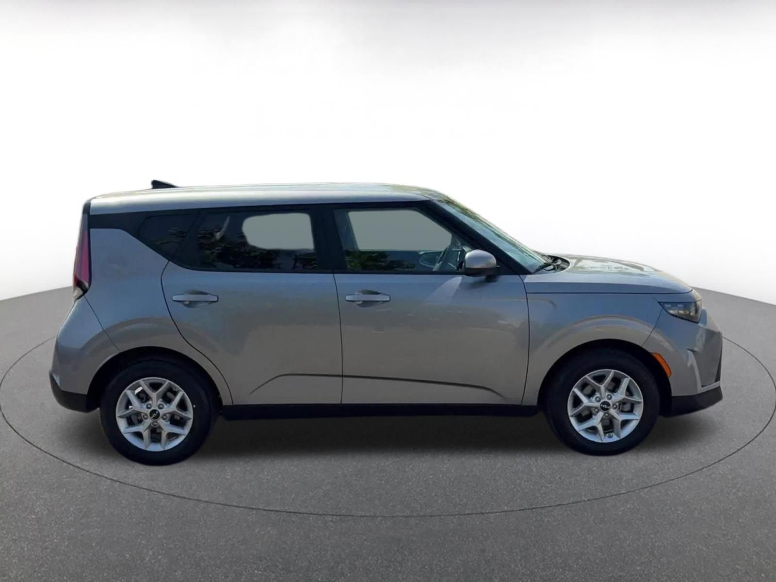 Thumbnail: 2025 Kia Soul - 16