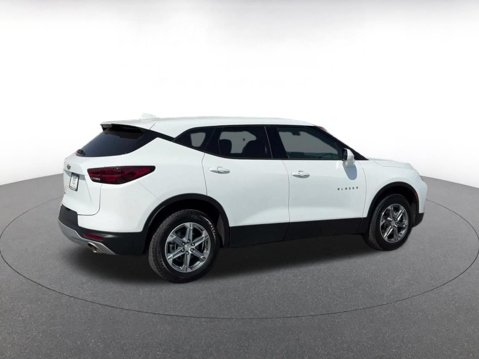 Thumbnail: 2025 Chevrolet Blazer - 14