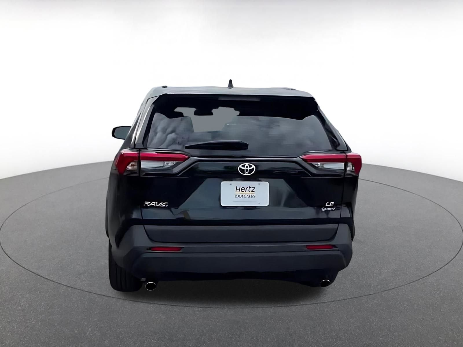 Thumbnail: 2025 Toyota RAV4 - 12