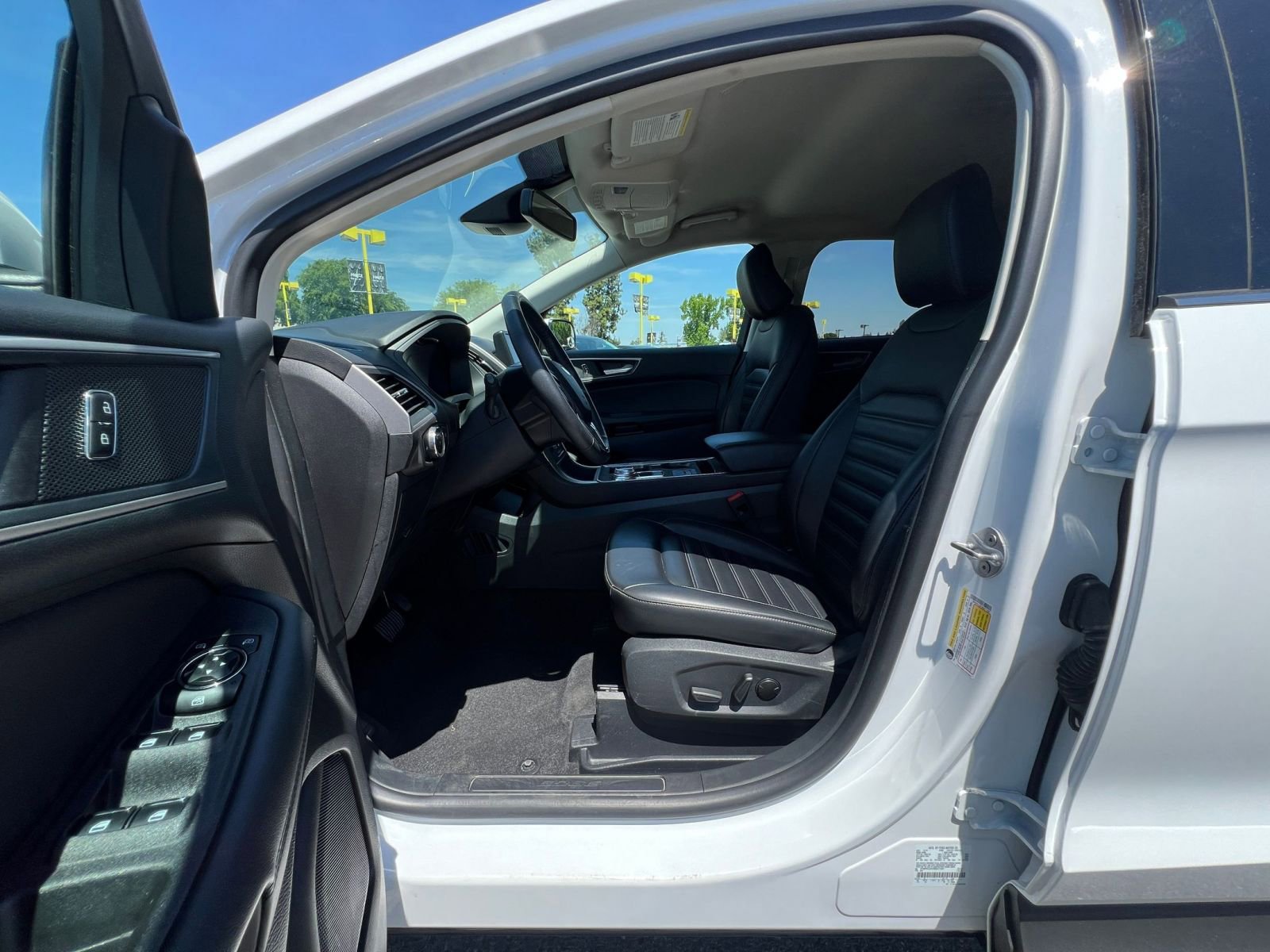 Thumbnail: 2024 Ford Edge - 27