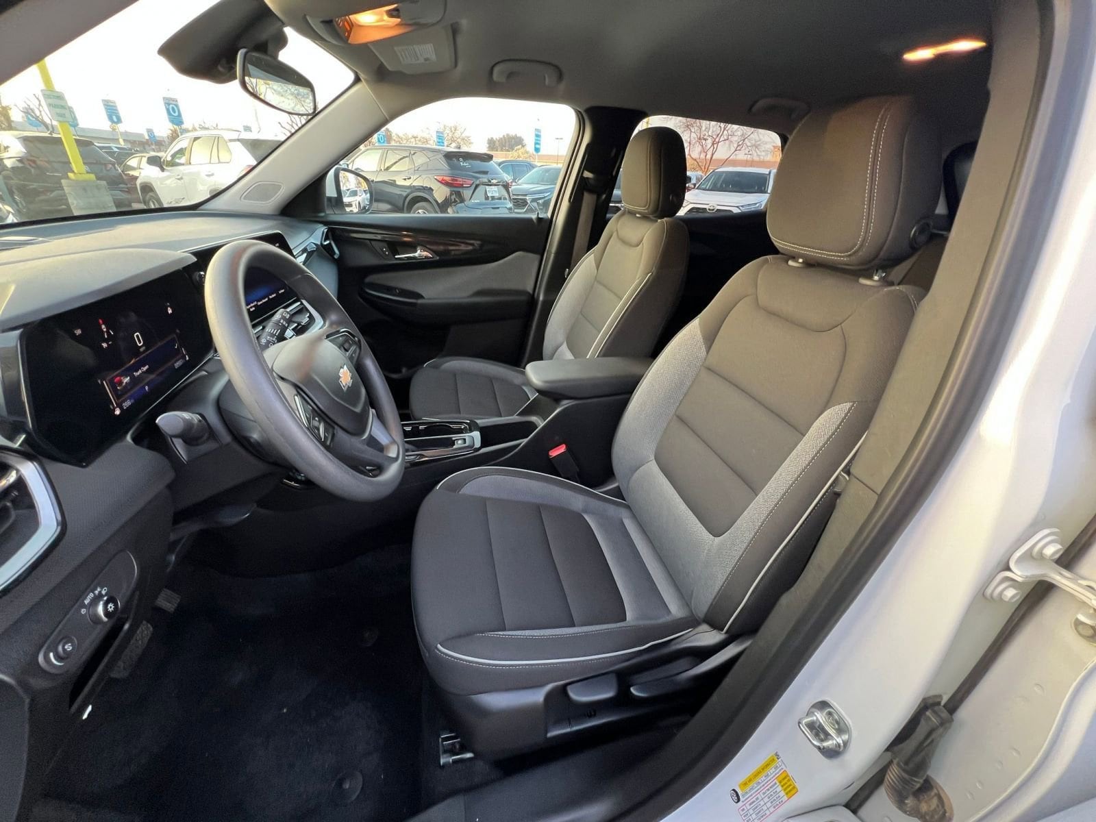 Thumbnail: 2025 Chevrolet TrailBlazer - 34