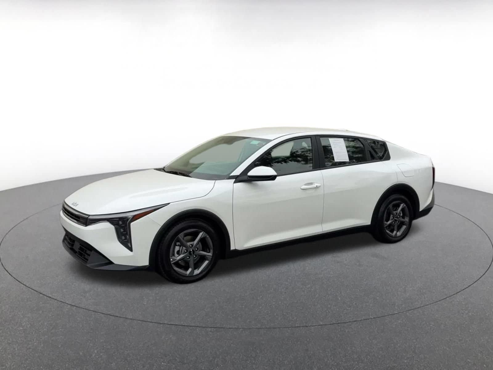 Thumbnail: 2025 Kia K4 - 7