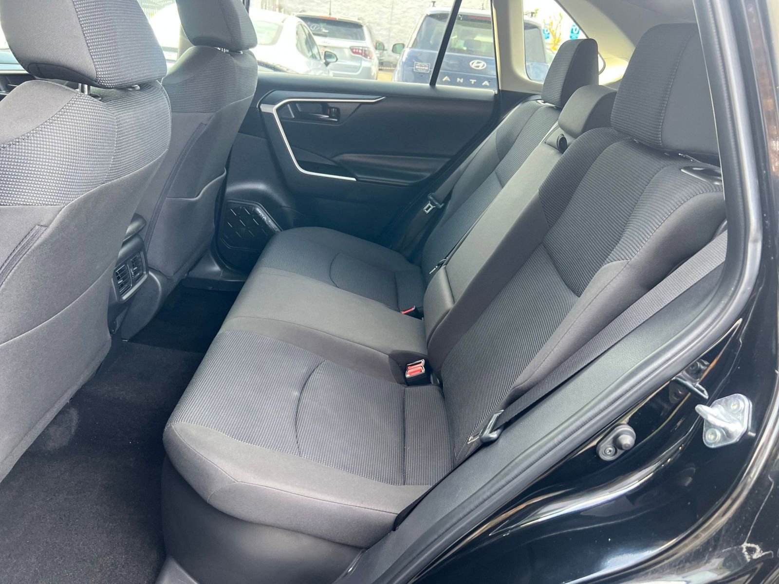 Thumbnail: 2025 Toyota RAV4 - 24