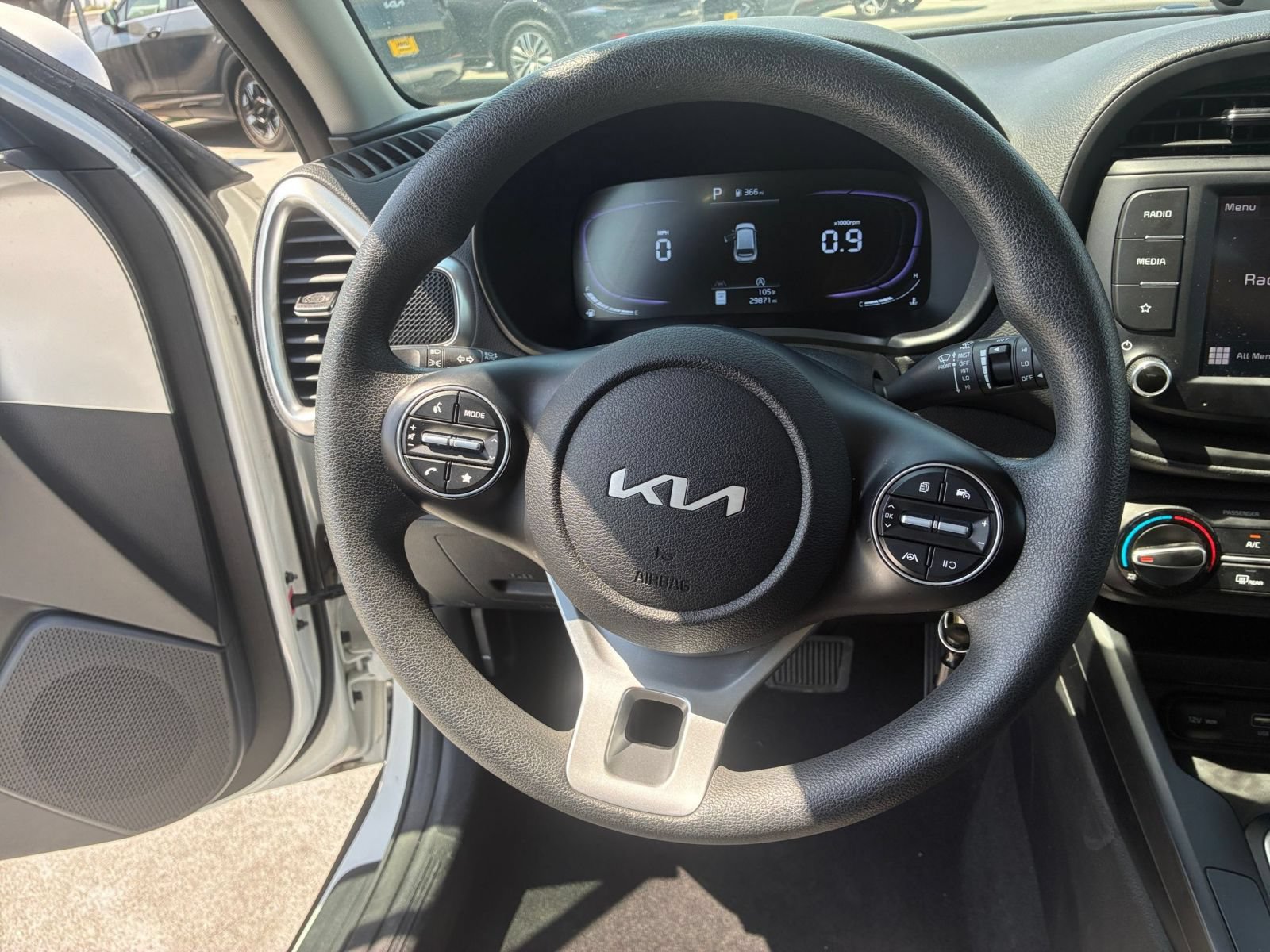 Thumbnail: 2025 Kia Soul - 25