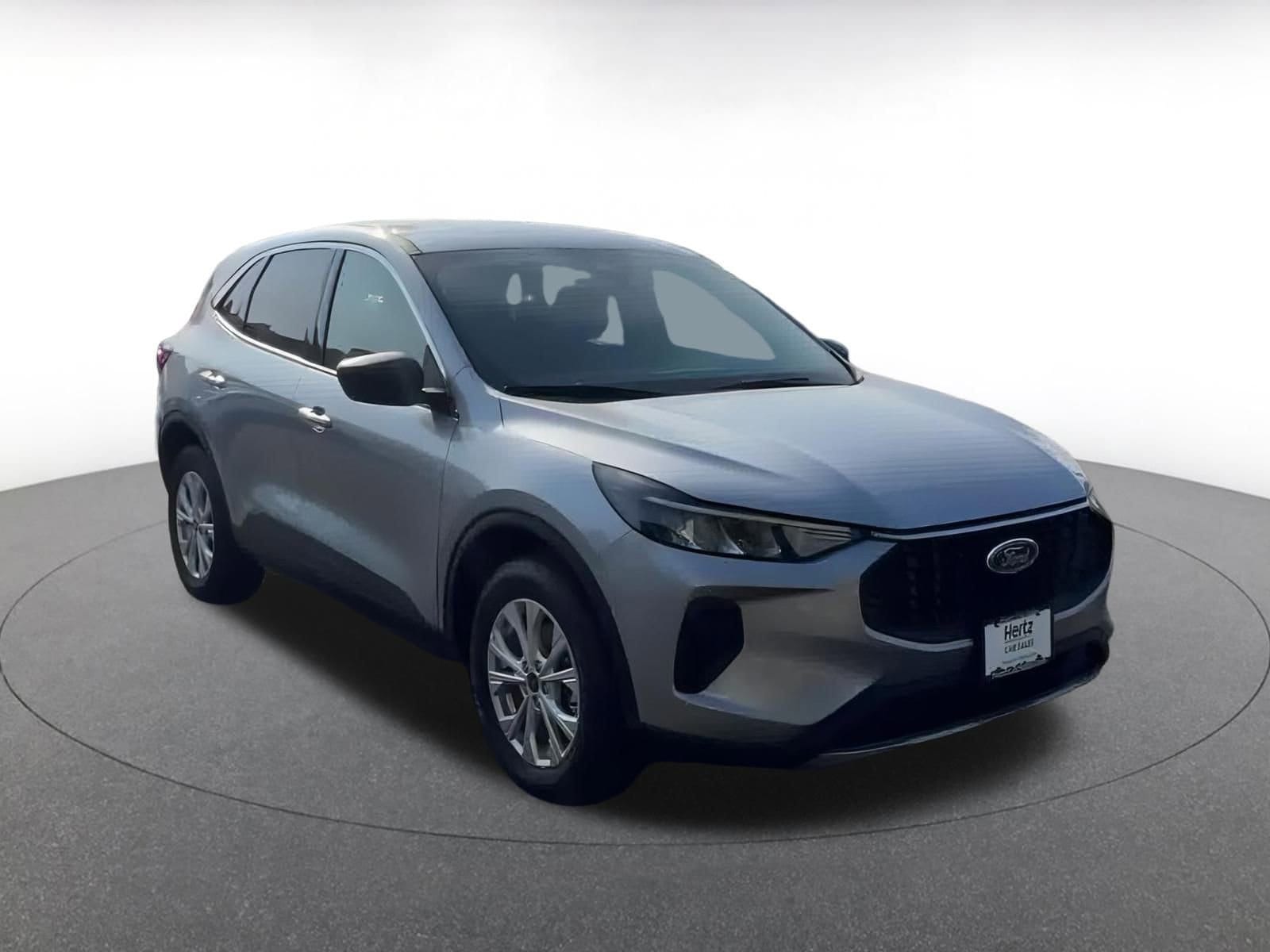 Thumbnail: 2024 Ford Escape - 3