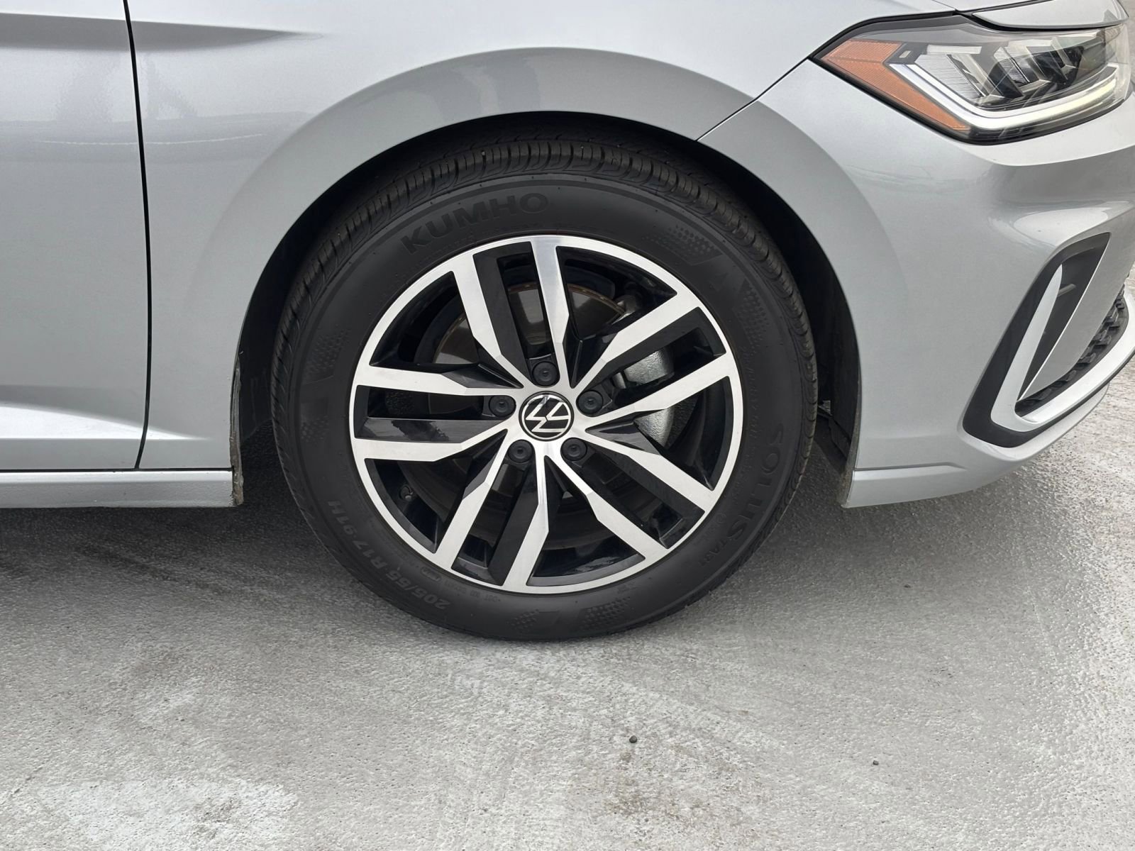 Thumbnail: 2025 Volkswagen Jetta - 30