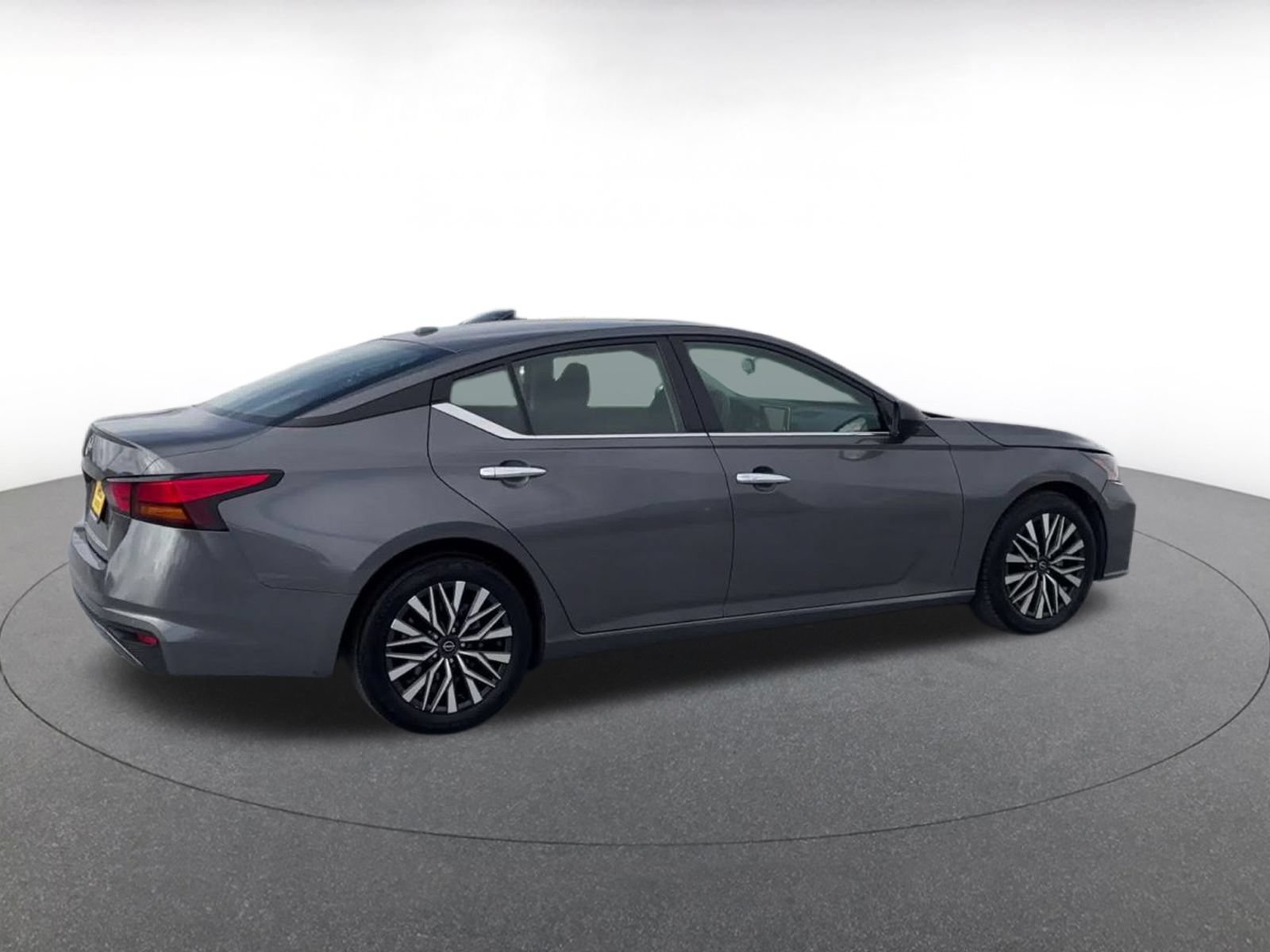 Thumbnail: 2025 Nissan Altima - 12