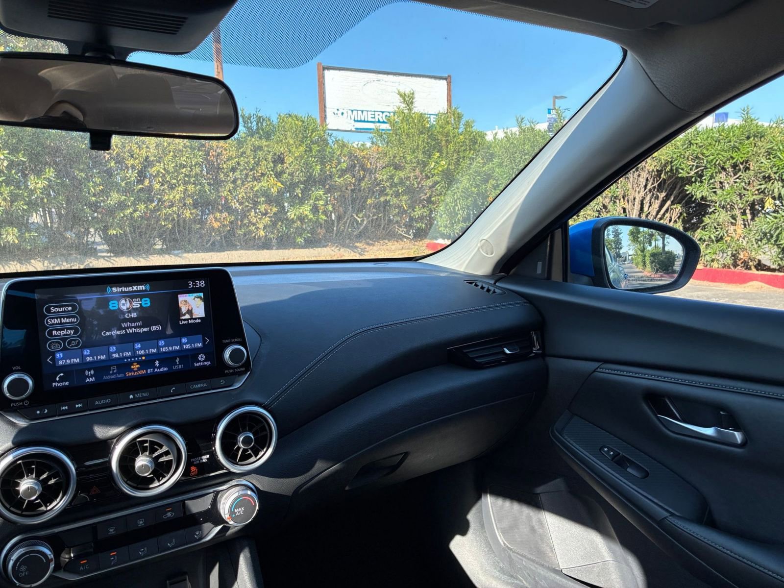 Thumbnail: 2025 Nissan Sentra - 33