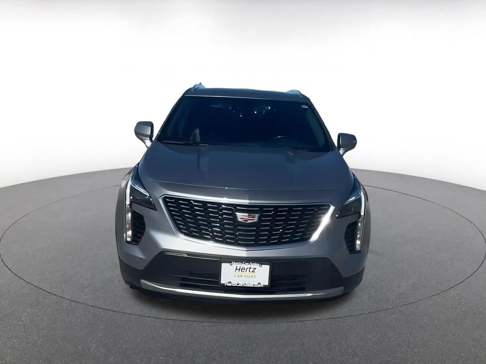 Thumbnail: 2023 Cadillac XT4 - 3