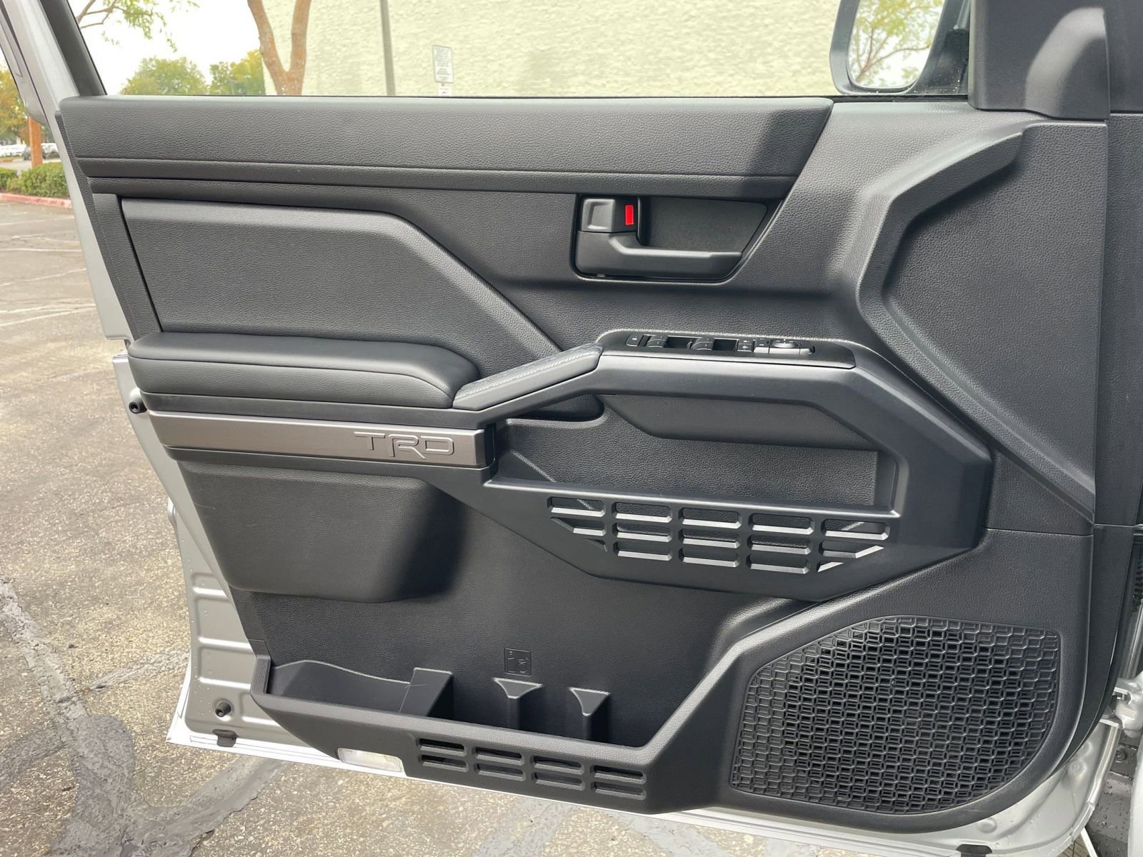 Thumbnail: 2025 Toyota 4Runner - 20