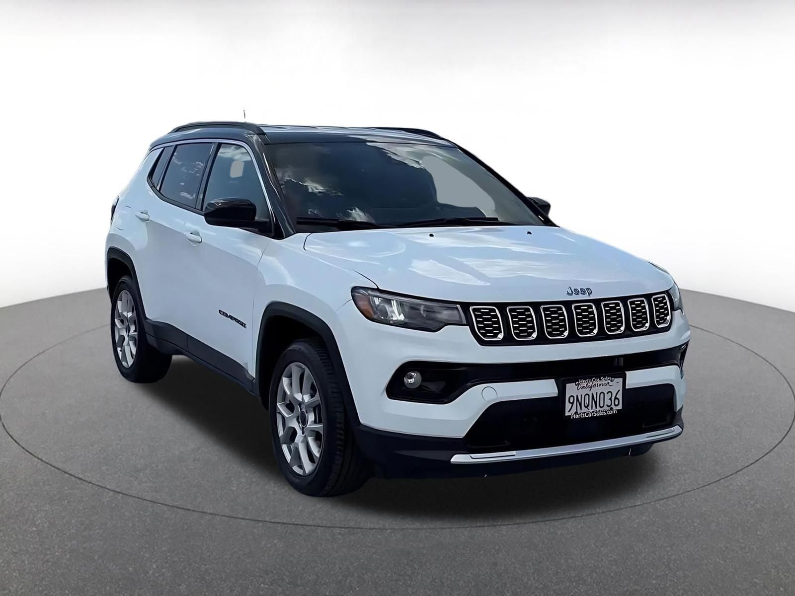 Thumbnail: 2025 Jeep Compass - 3