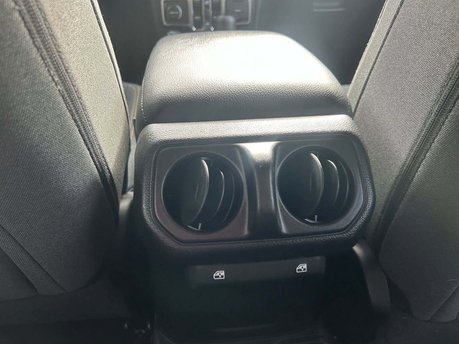 Thumbnail: 2025 Jeep Wrangler - 22