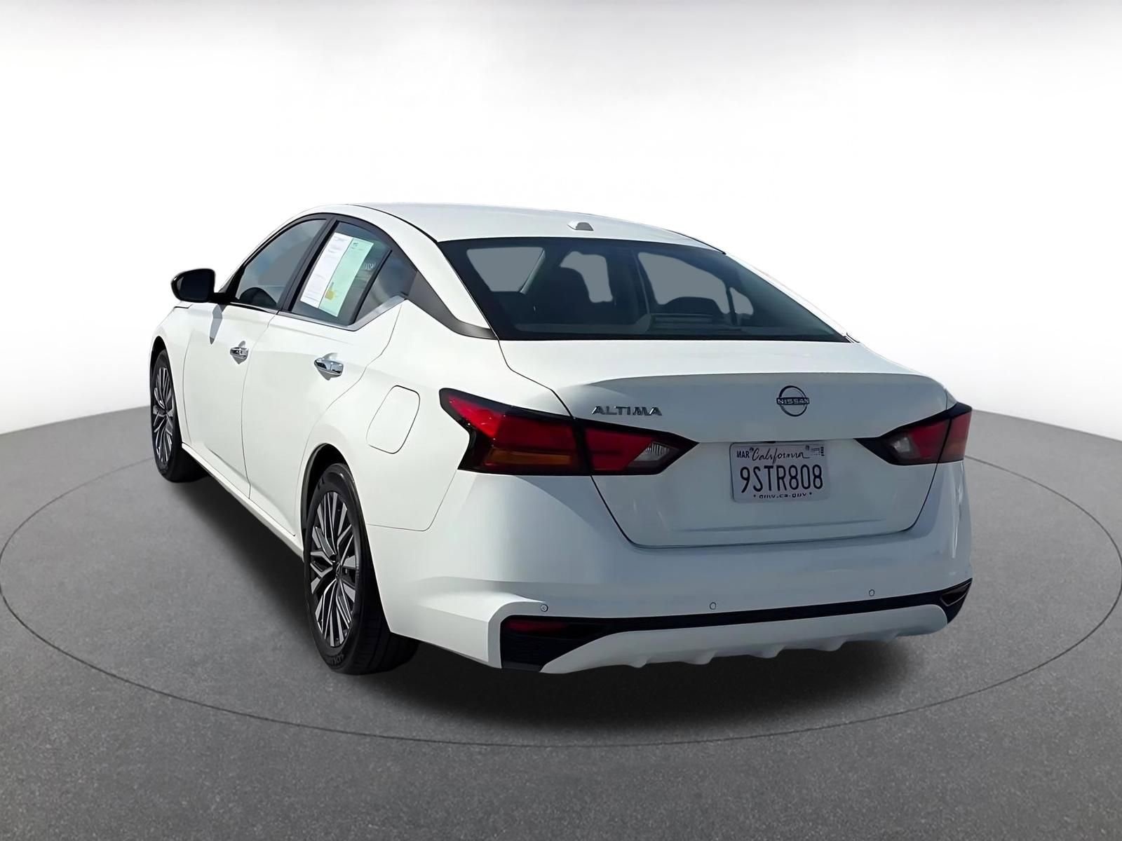 Thumbnail: 2025 Nissan Altima - 11