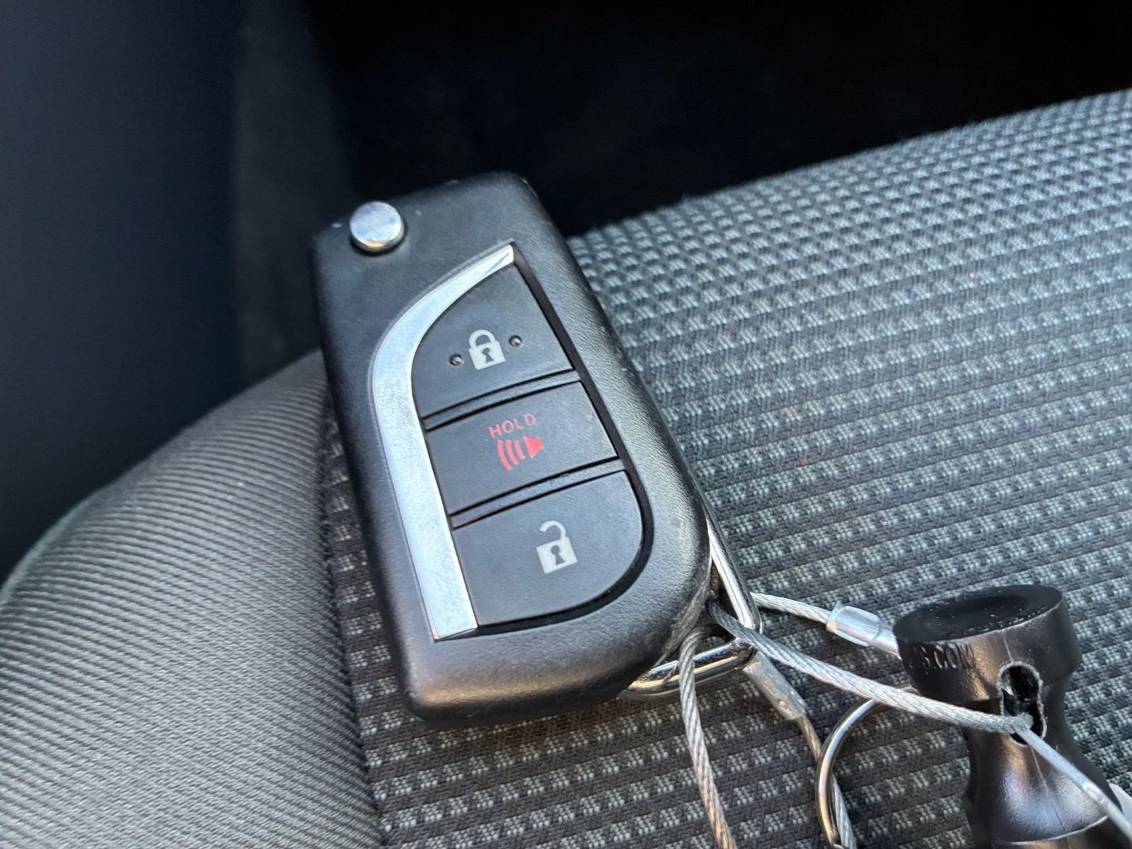 Thumbnail: 2025 Toyota RAV4 - 22