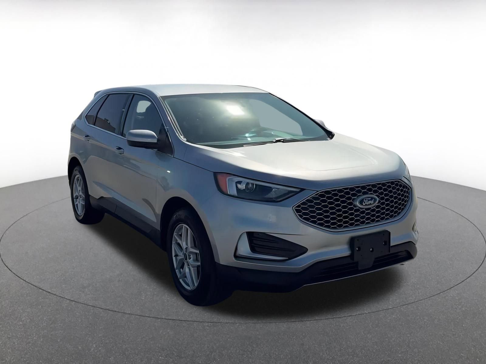 Image 3 of 2024 Ford Edge SUV