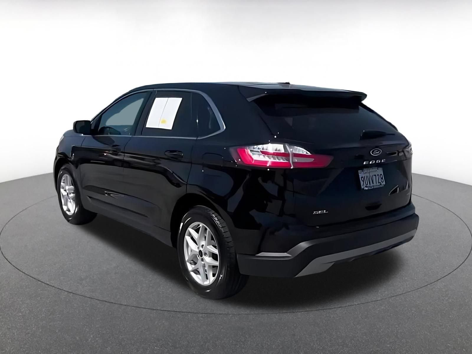 Thumbnail: 2024 Ford Edge - 11