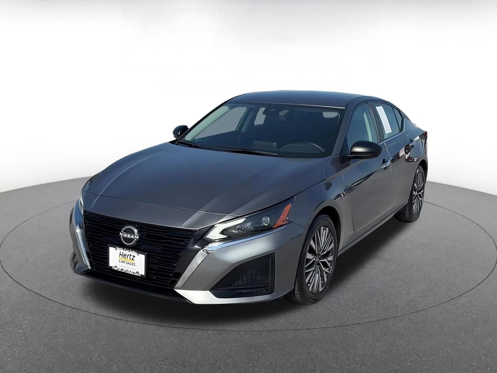 Thumbnail: 2025 Nissan Altima - 7