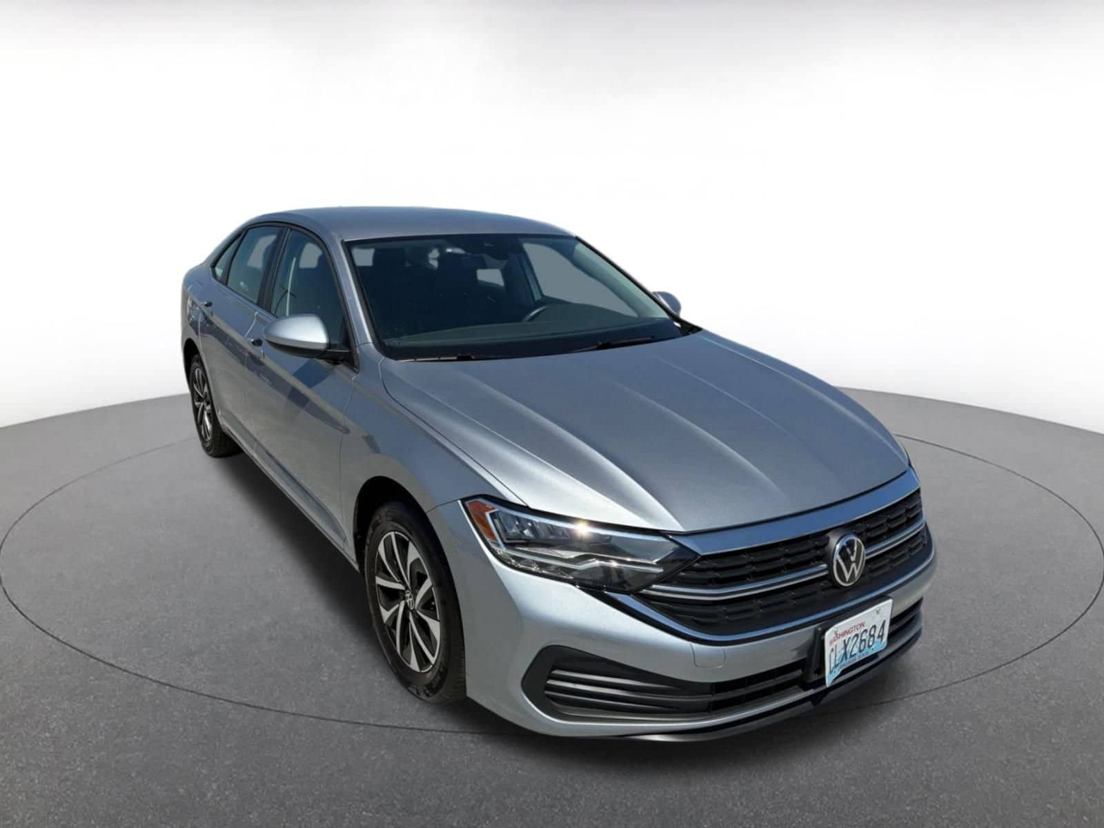 Thumbnail: 2024 Volkswagen Jetta - 1