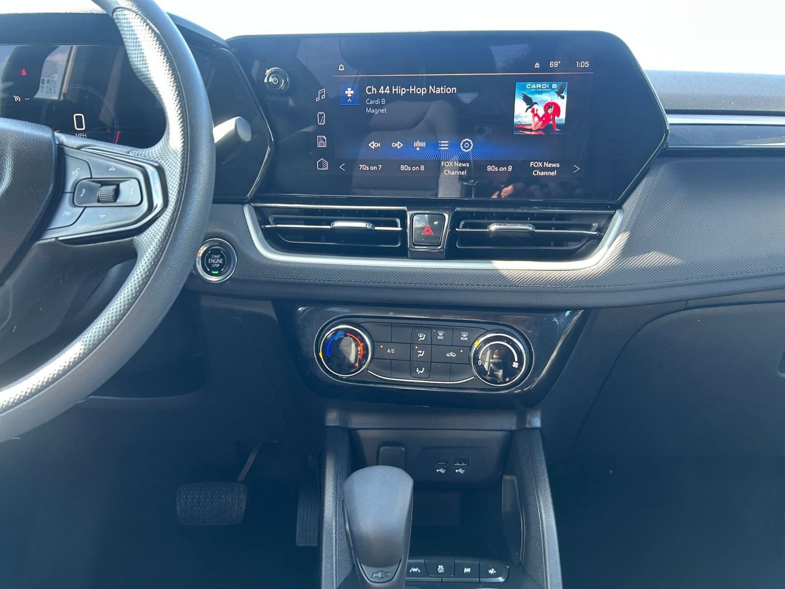 Thumbnail: 2025 Chevrolet TrailBlazer - 18