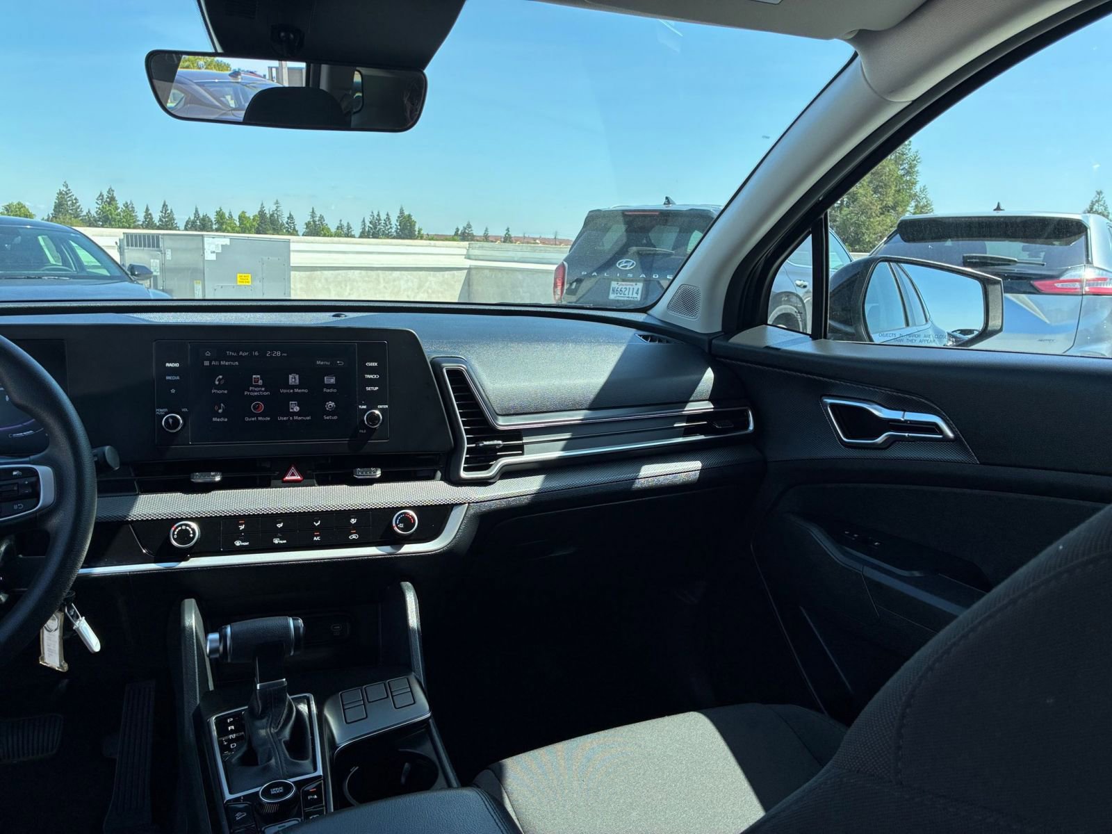 Thumbnail: 2025 Kia Sportage - 33