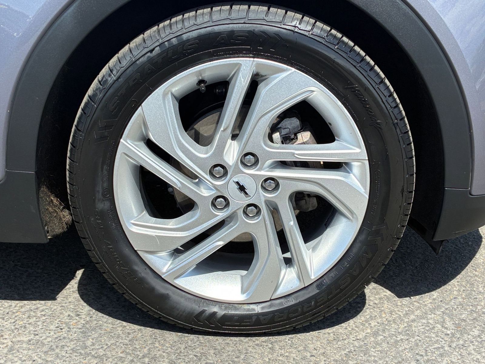Thumbnail: 2023 Chevrolet Bolt EV - 32
