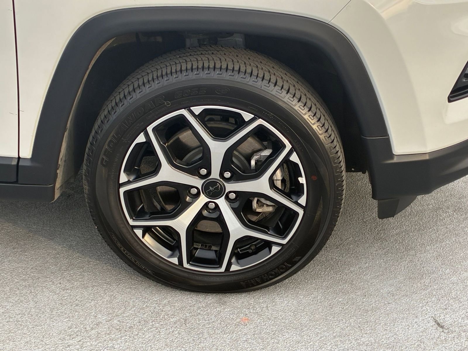 Thumbnail: 2025 Jeep Compass - 31