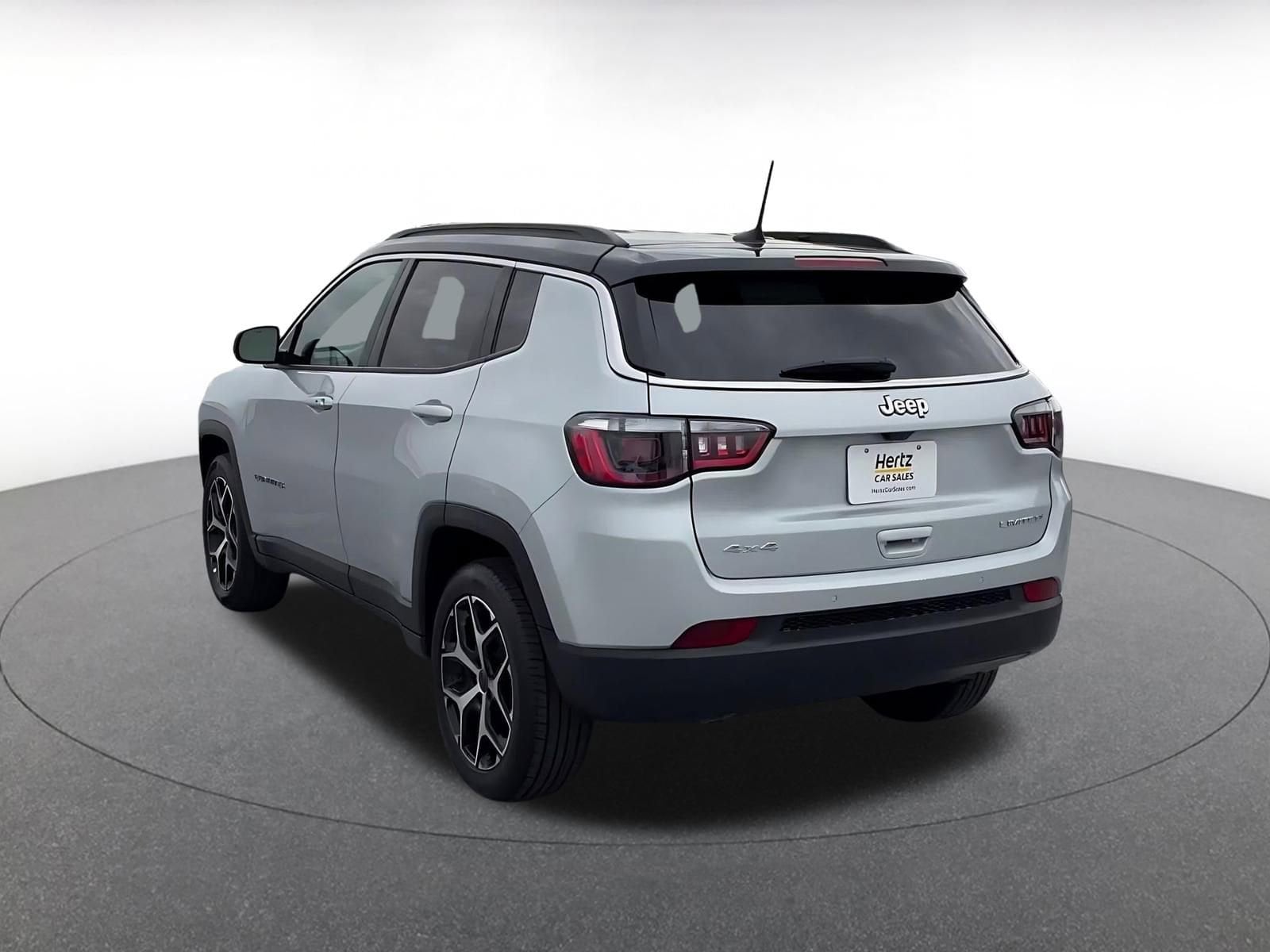 Thumbnail: 2025 Jeep Compass - 11