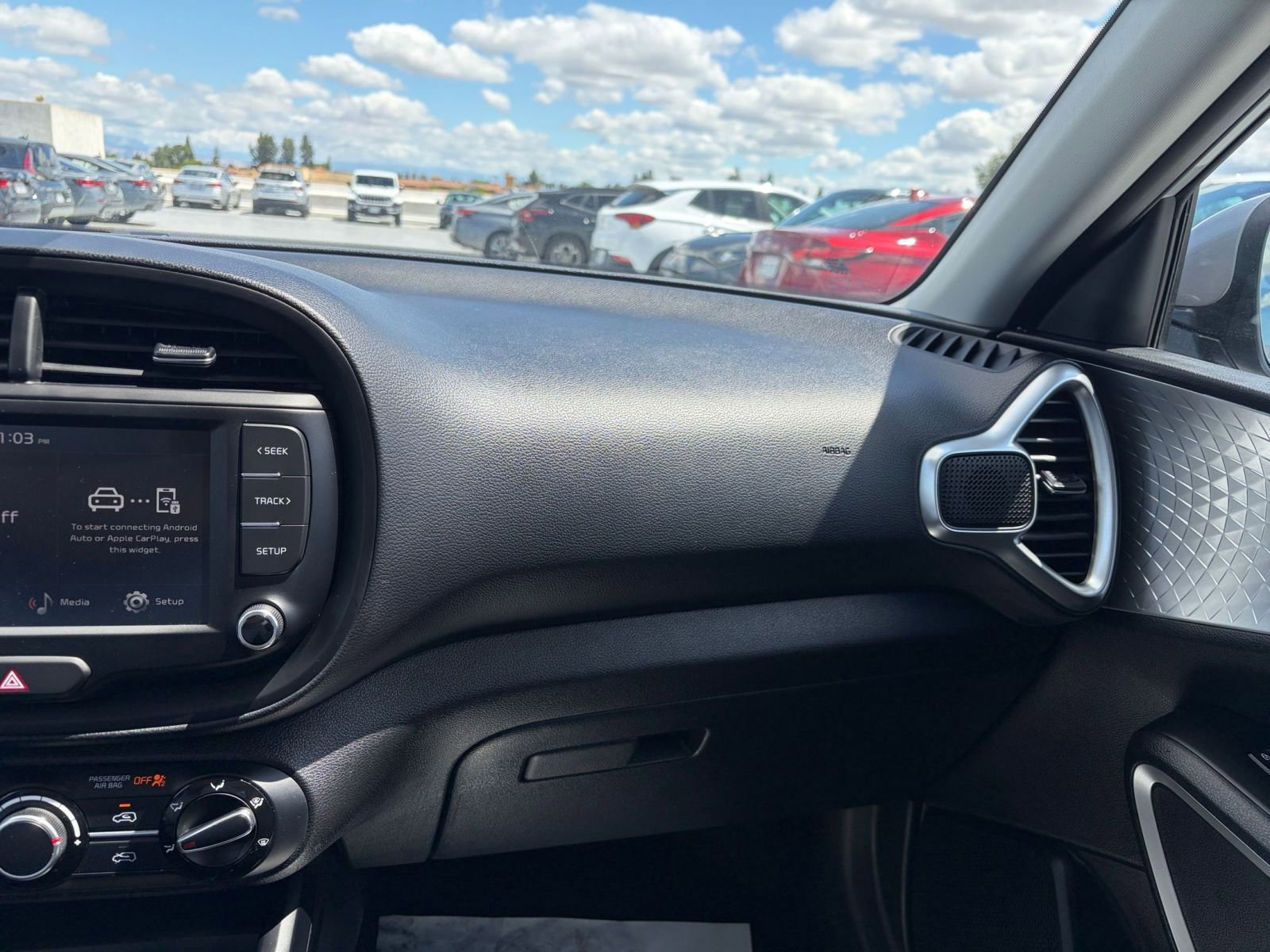 Thumbnail: 2025 Kia Soul - 33
