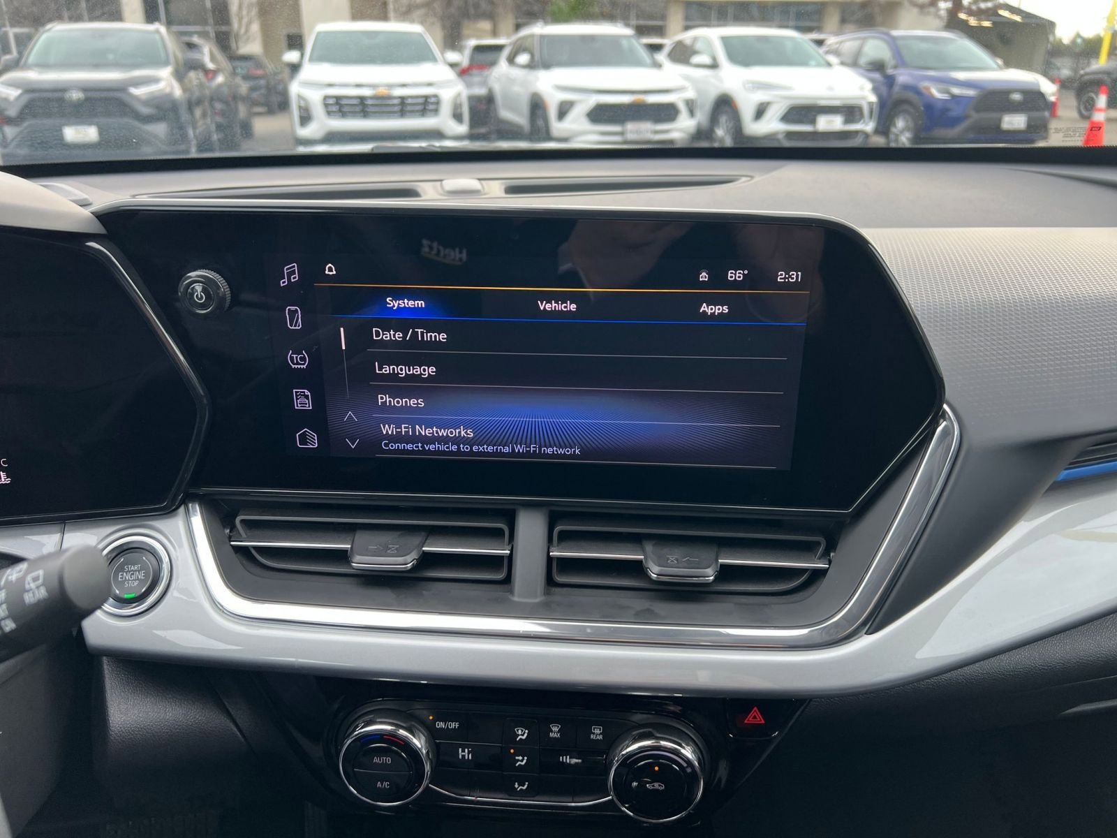 Thumbnail: 2025 Chevrolet Trax - 18