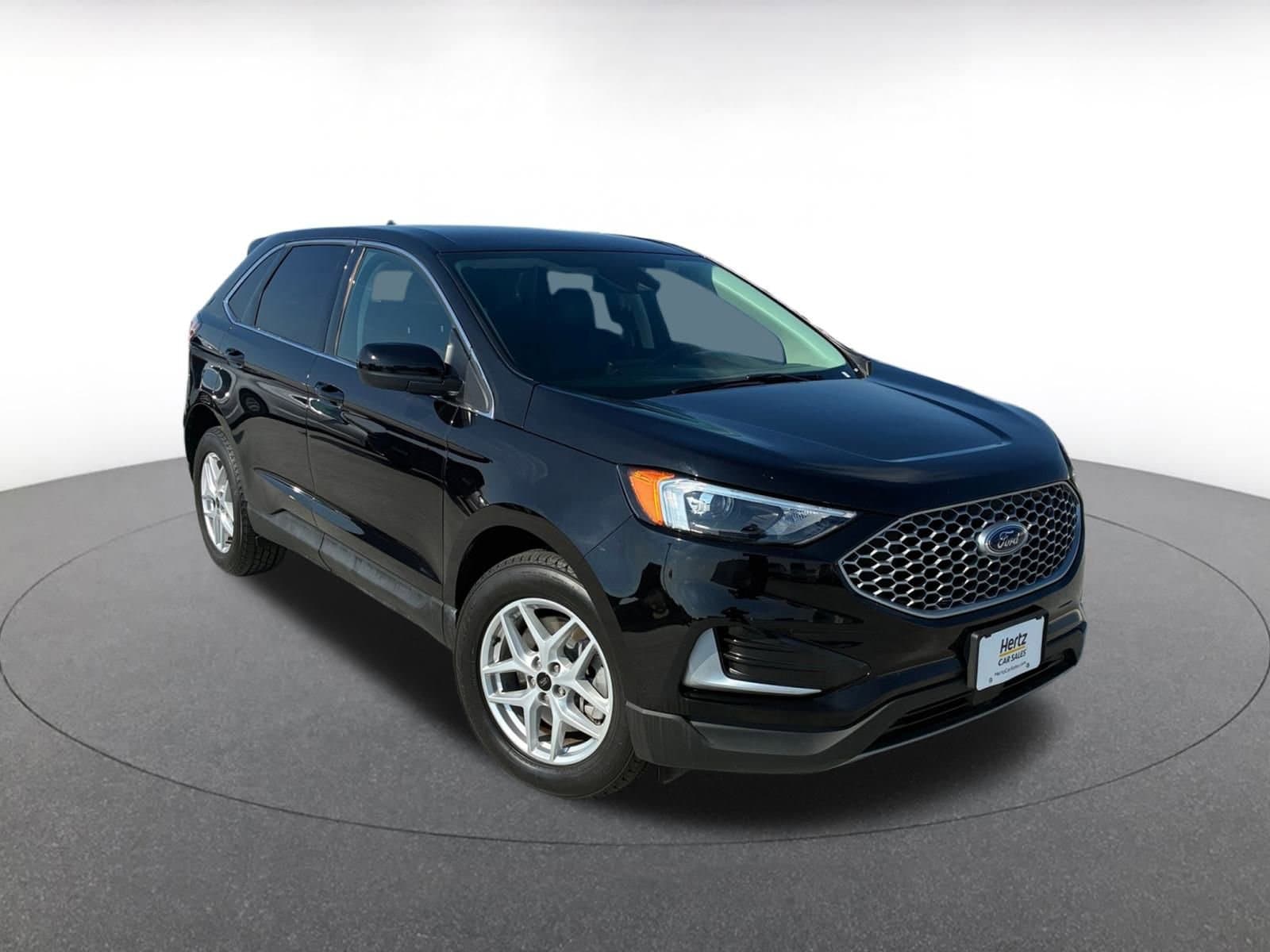 Thumbnail: 2024 Ford Edge - 1