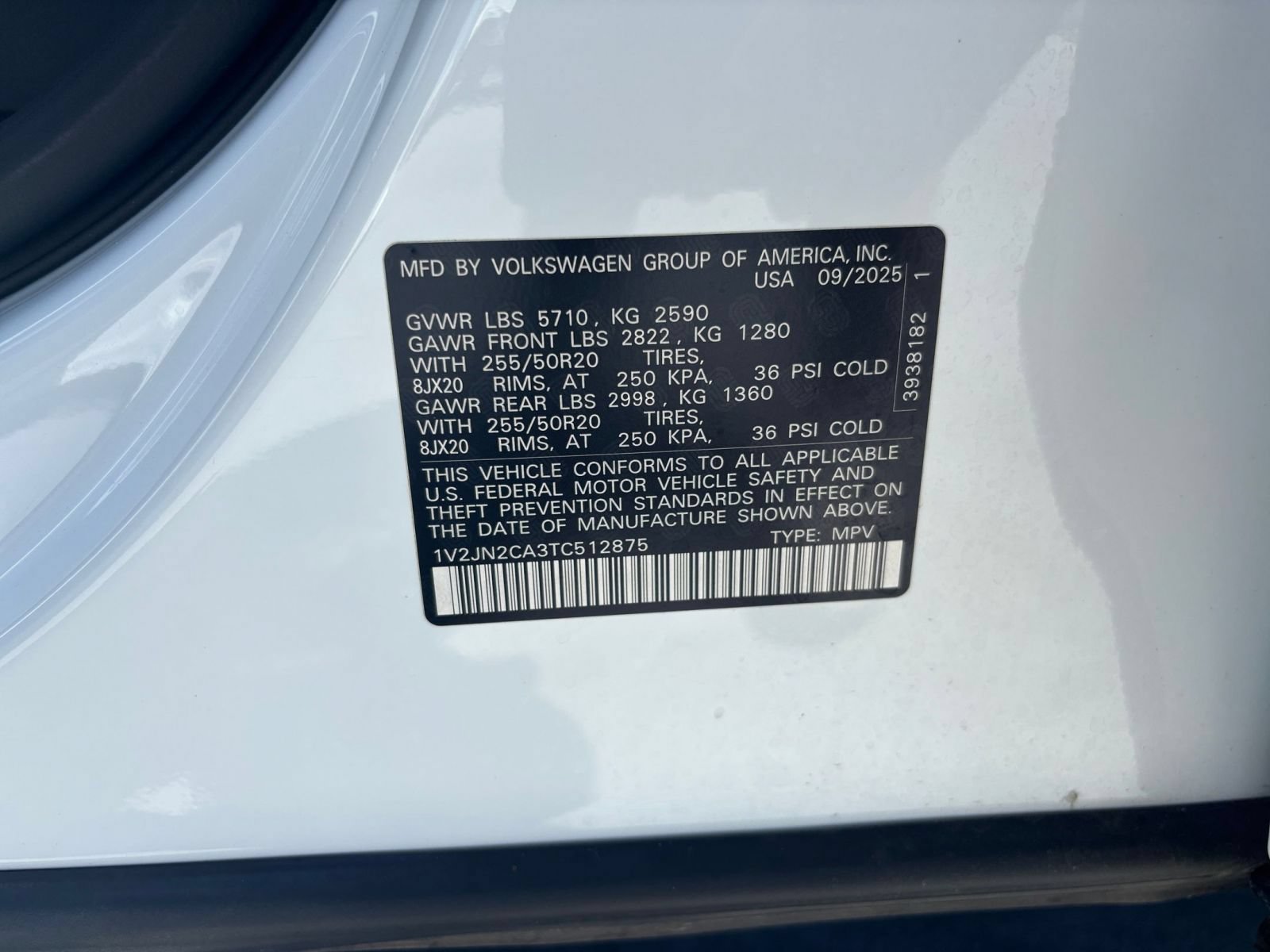 Thumbnail: 2026 Volkswagen Atlas - 32