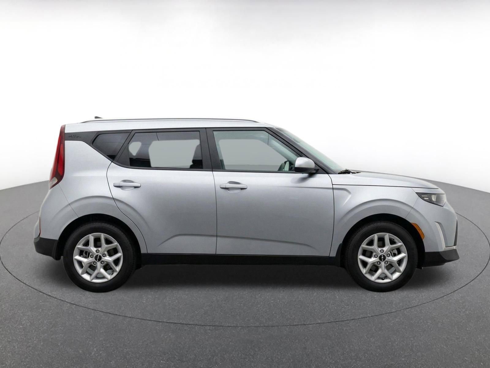 Thumbnail: 2025 Kia Soul - 10