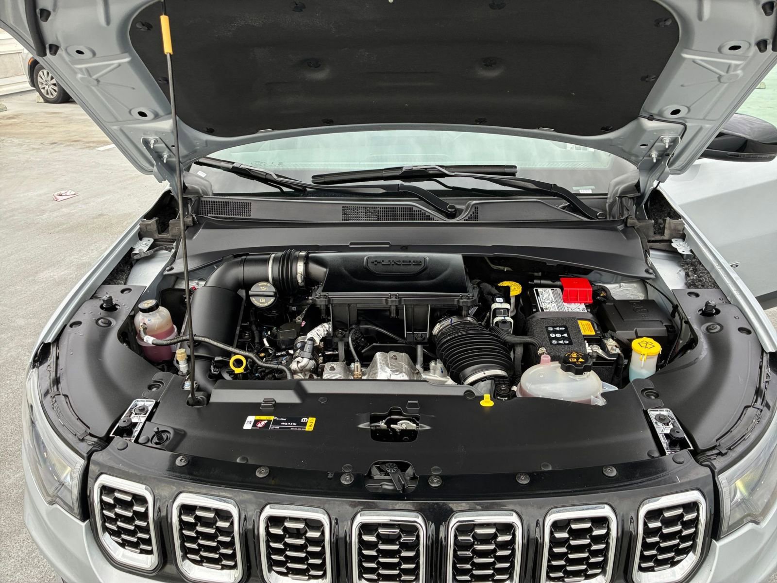 Thumbnail: 2025 Jeep Compass - 31